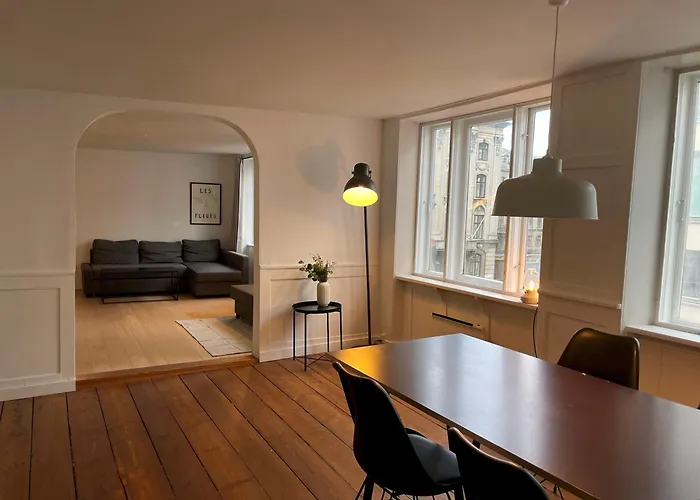 Stylish Apartment - View Of The Marble Church